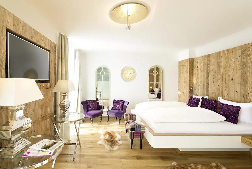 YachtHotel Helvetia Spa- und Wellnessdomizil Lindau  4*, Lindau (Bodensee)